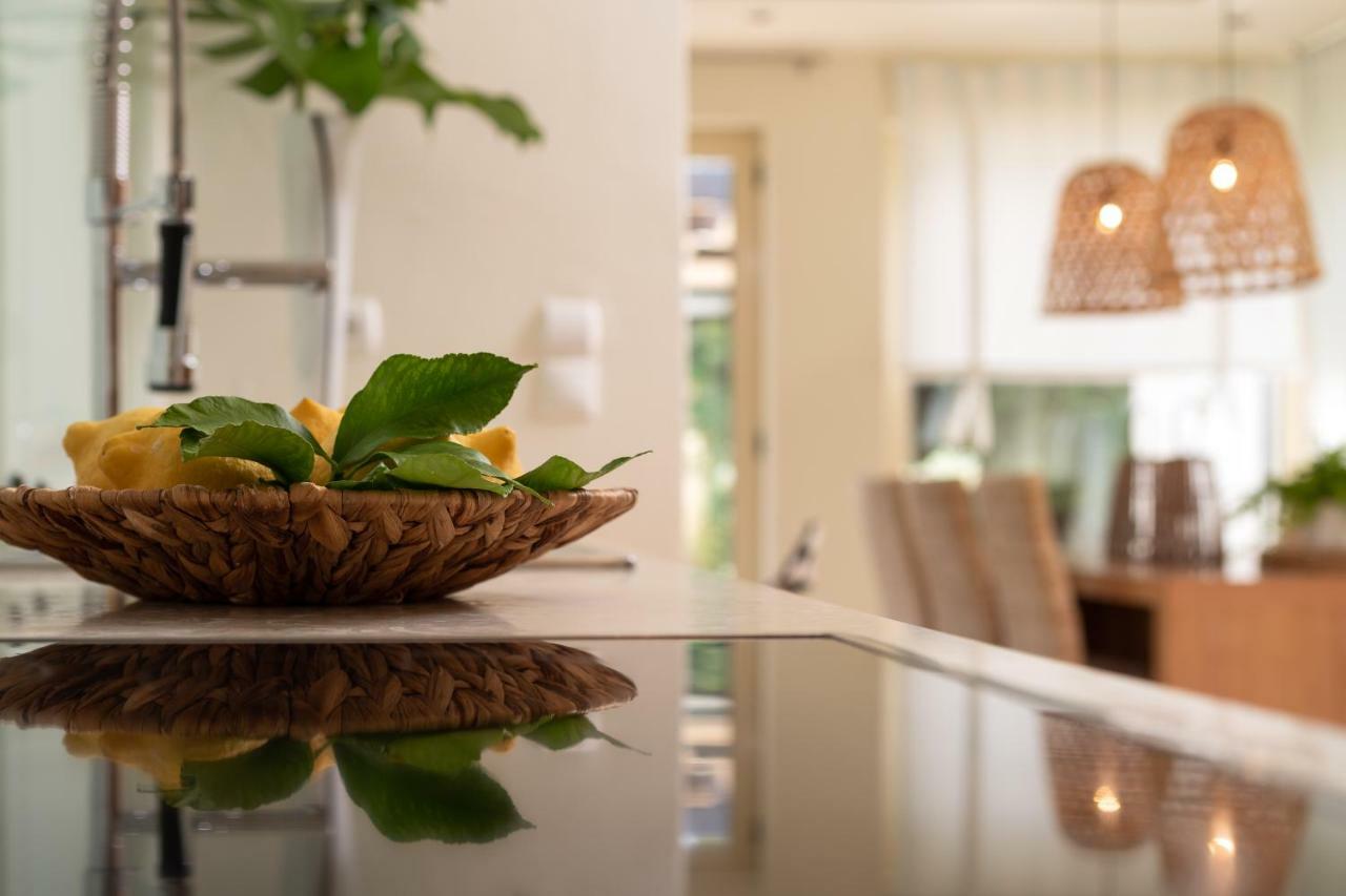 Levantes Luxury Home - Nature Inspired, Pool & Bbq, By Thinkvilla Prinés 외부 사진